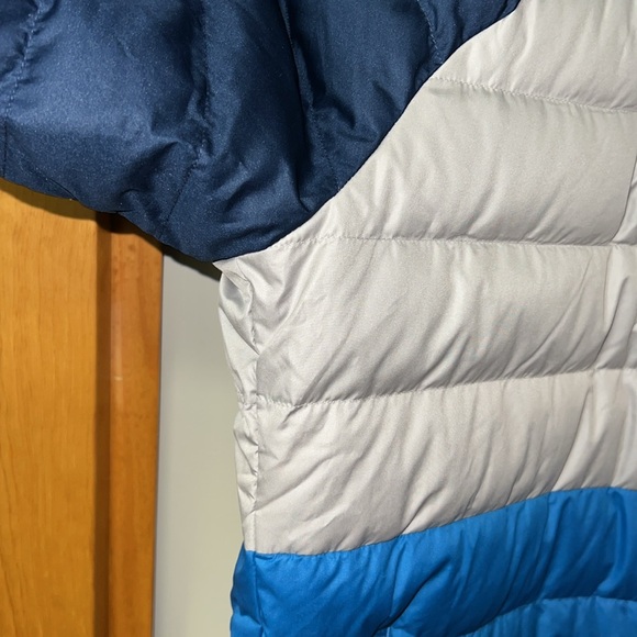 L.L. BEAN Men's Down Jacket, Colorblock | XXL | EUC | Marine Blue/Nautical Navy - Picture 7 of 9